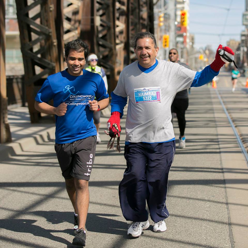 With dad at the 2015 Toronto Yonge Street 10K. Image via Canada Running Series.